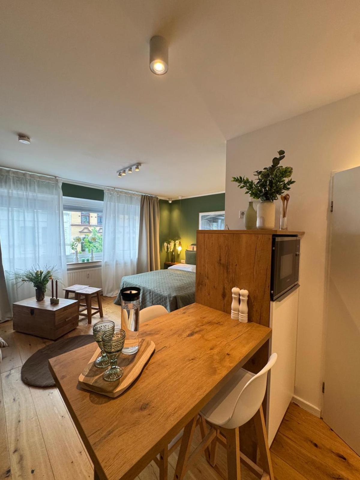 Nettes Appartment in Düsseldorf-Derendorf - stylisch + gemütlich Exterior foto